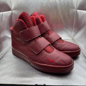 Size 11.5 Nike Flystepper 2K3 Team Red Leather Basketball Sneakers 644576-667
